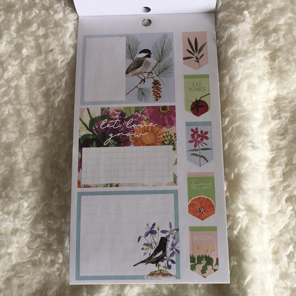 The Happy Planner Gardening 2 2019 - Picture 16 of 16